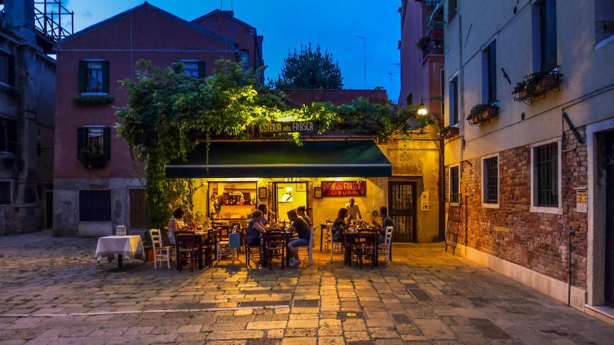 Ca' Della Carita' Apartamento